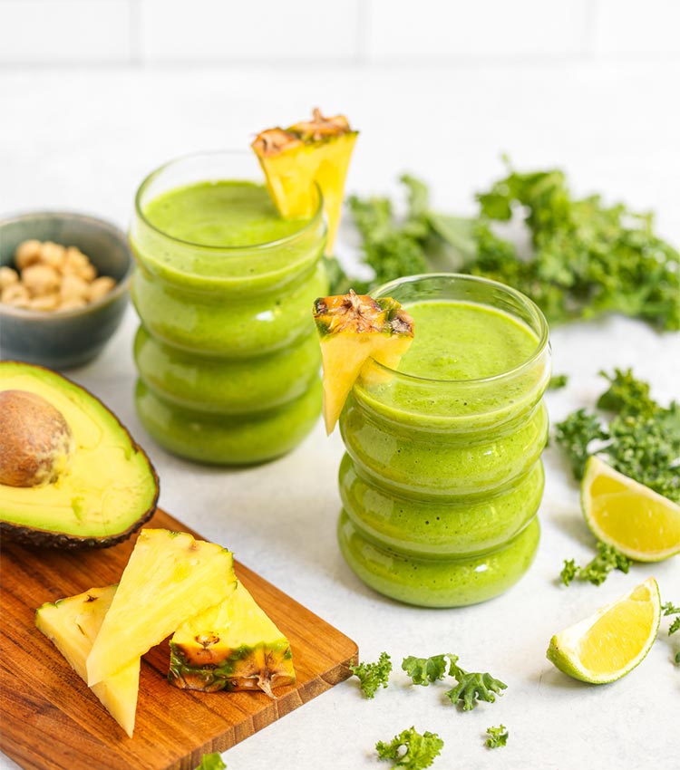 Kale & Pineapple Smoothie
